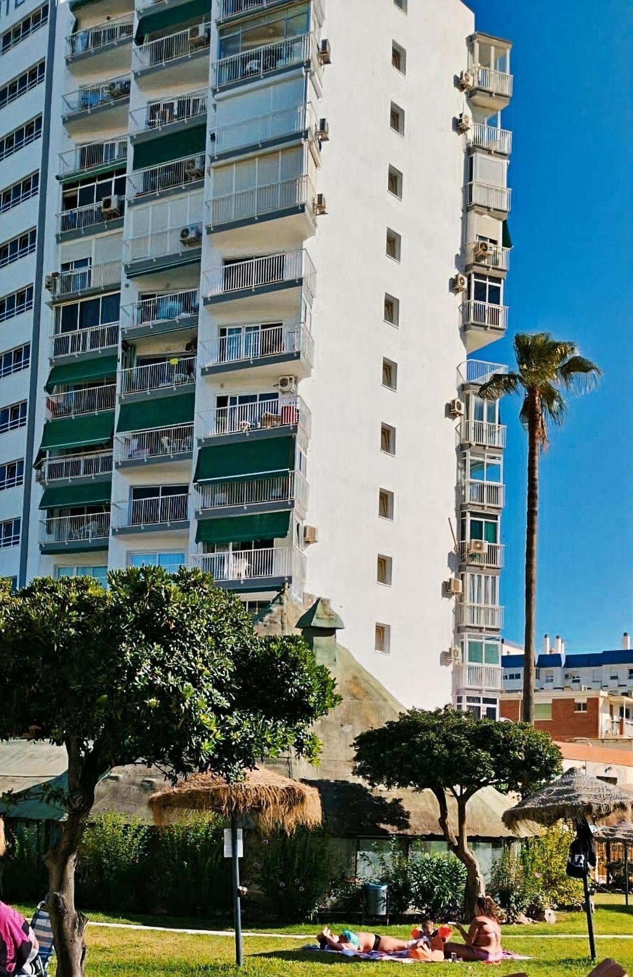 Playa Estudio Deluxe Apartment Benalmadena Luaran gambar